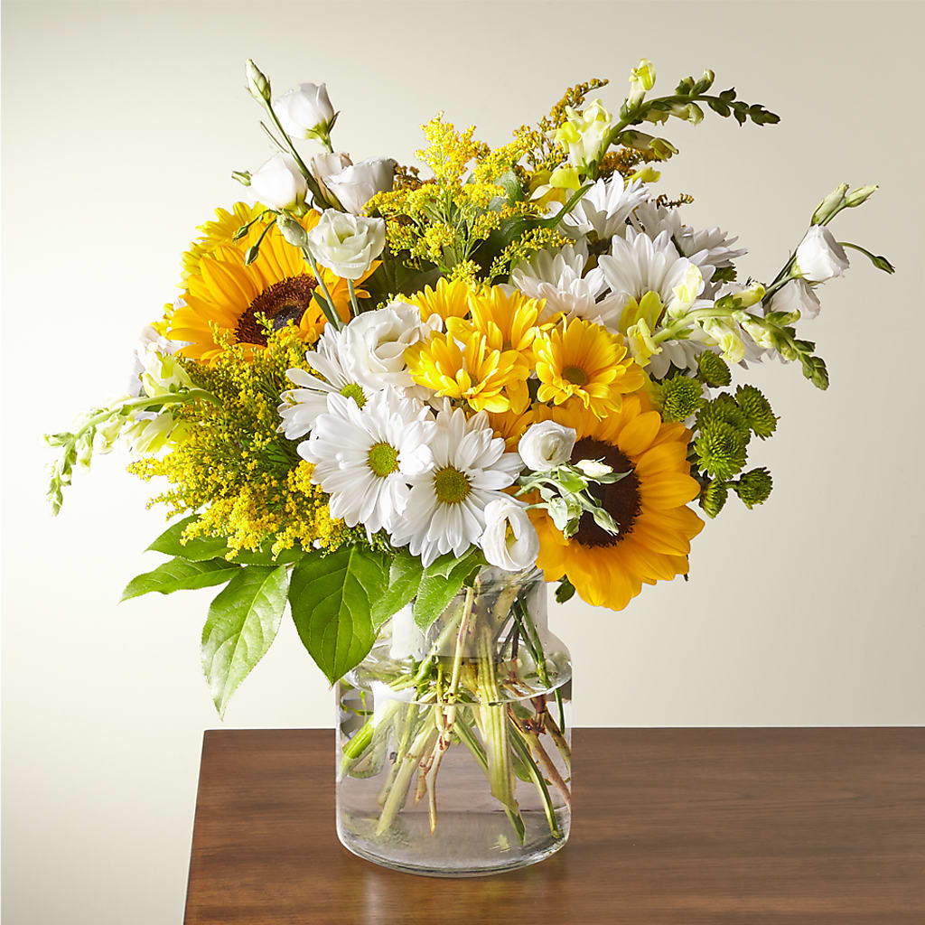 Hello Sunshine Bouquet – Secret Garden Atx, Hutto TX