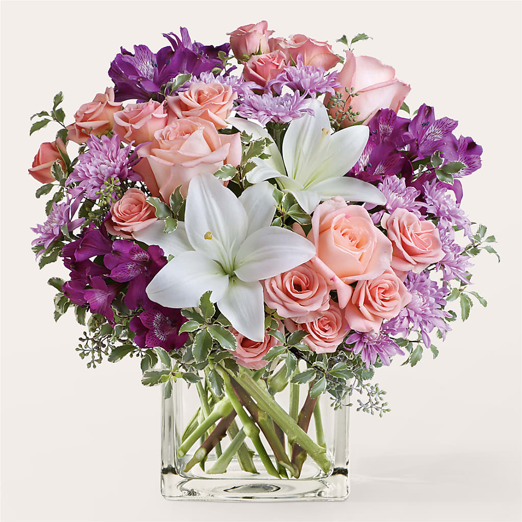 Mani Pedi Bouquet – Secret Garden Atx, Hutto TX