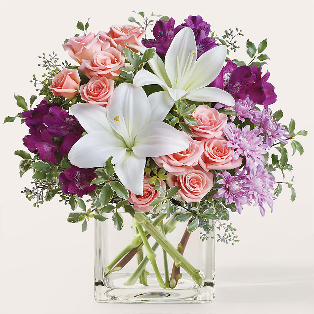Mani Pedi Bouquet – Secret Garden Atx, Hutto TX