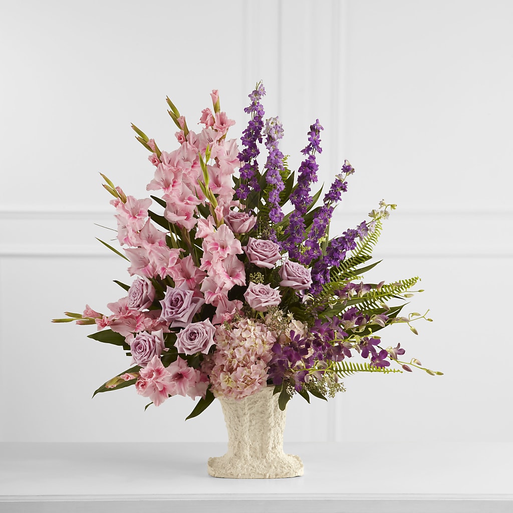 Flowing Garden Arrangement – Secret Garden Atx, Hutto TX