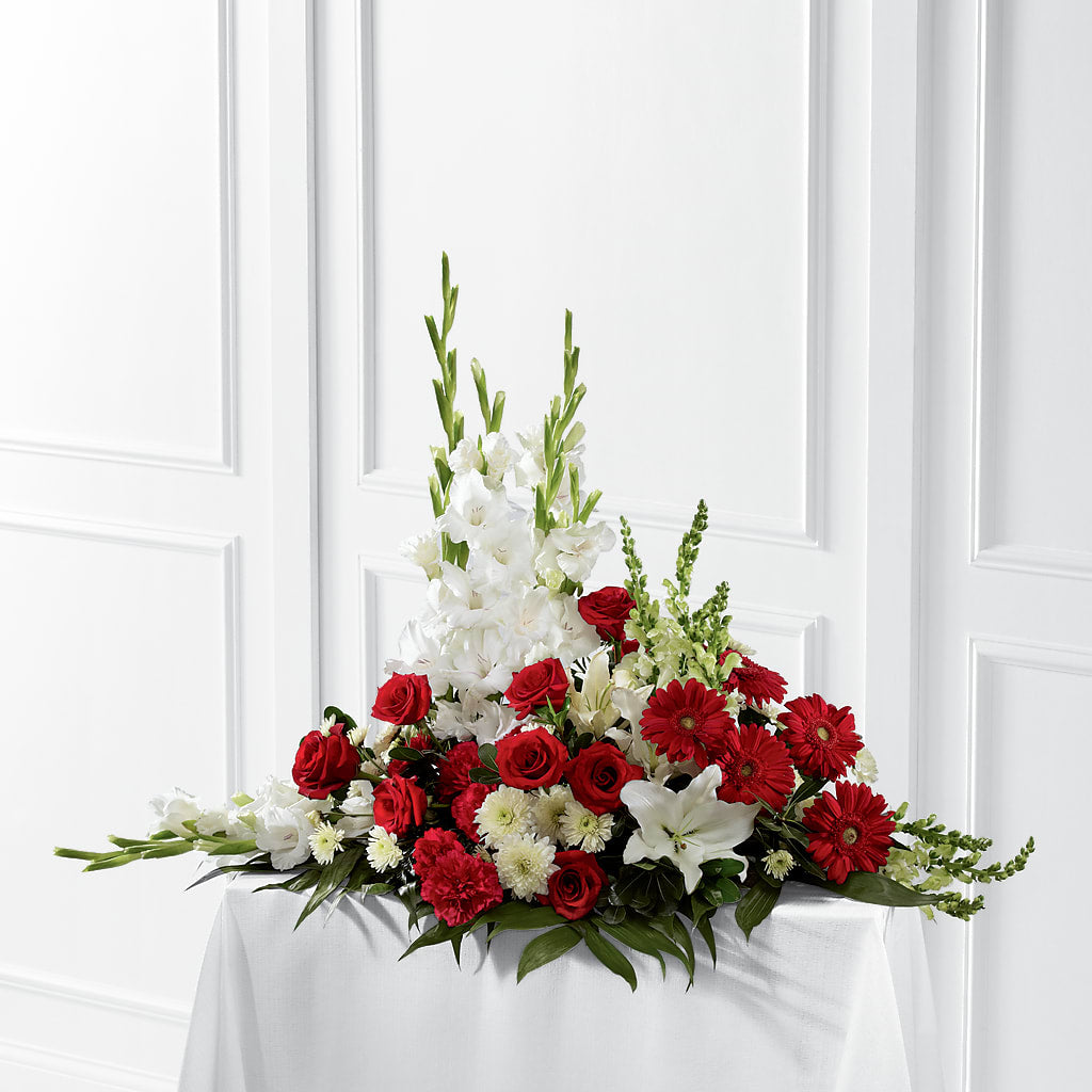 Crimson & White Arrangement – Secret Garden Atx, Hutto TX