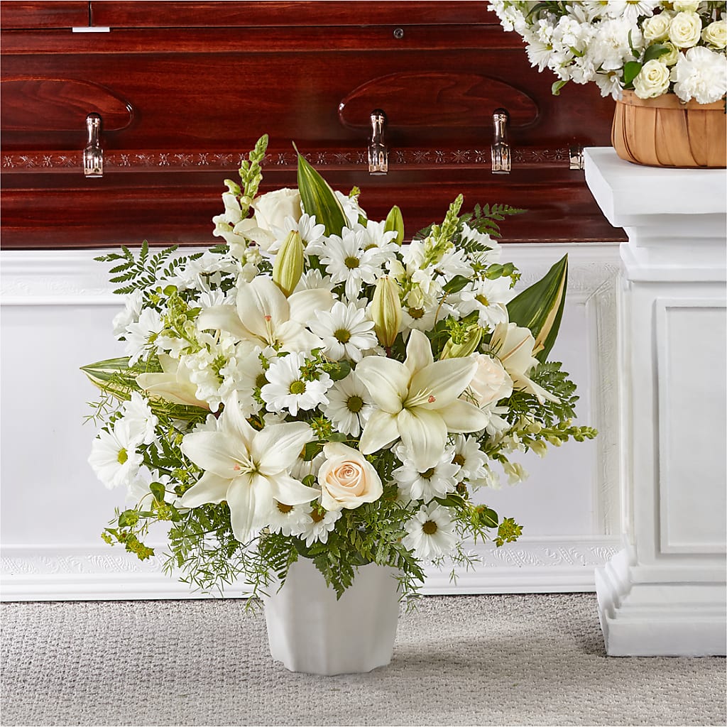 Thoughts of Tranquility Floor Basket – Secret Garden Atx, Hutto TX