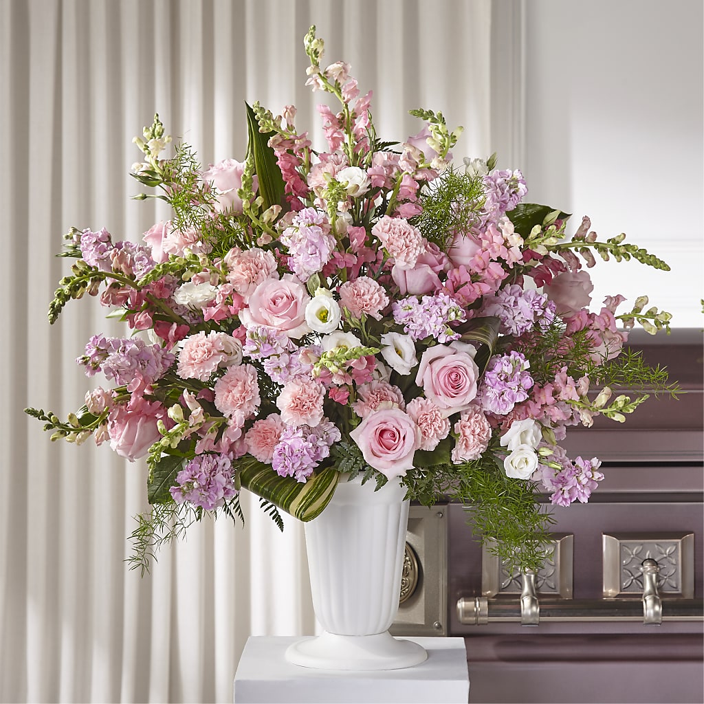 Divine Comfort Arrangement – Secret Garden Atx, Hutto TX