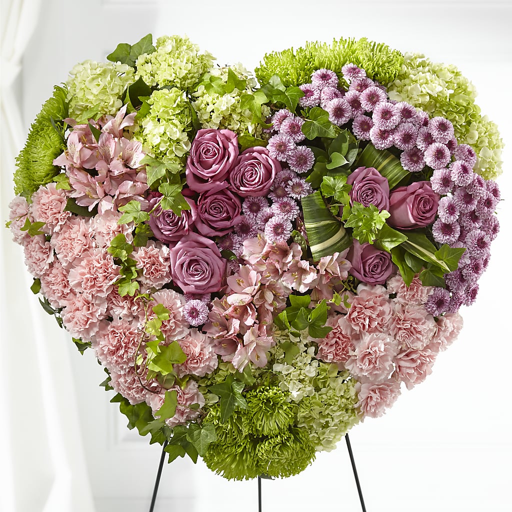 Heartwarming Standing Heart – Secret Garden Atx, Hutto TX