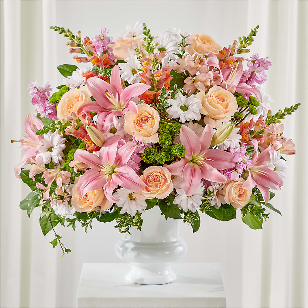 Heartfelt Gesture Urn Arrangement – Secret Garden Atx, Hutto TX