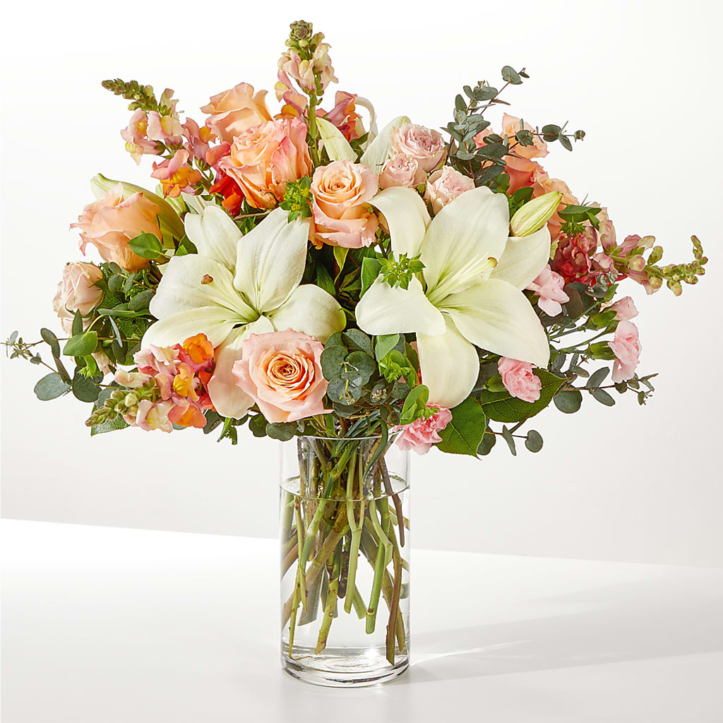 Grapefruit Splash Bouquet – Secret Garden Atx, Hutto TX