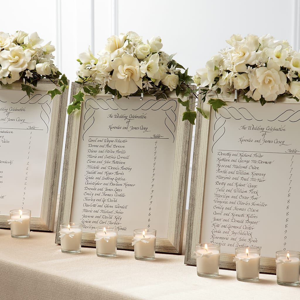 Colonnade Frame Décor – Secret Garden Atx, Hutto TX