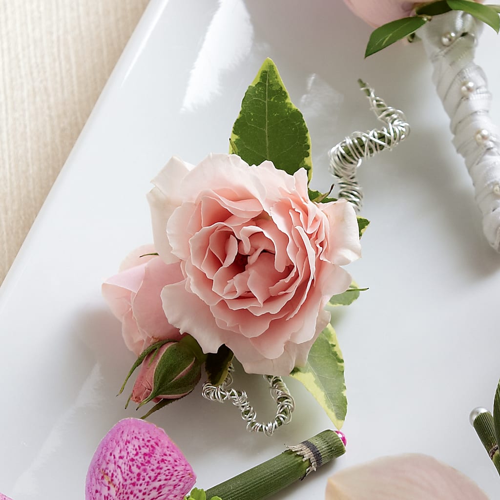 Pink Spray Rose Boutonniere – Secret Garden Atx, Hutto TX