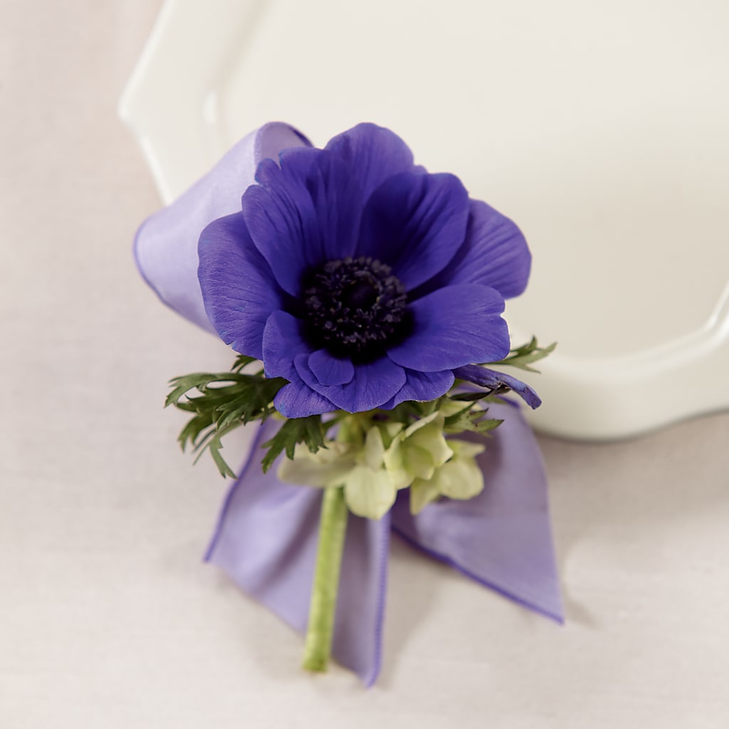 Purple Passion Boutonniere – Secret Garden Atx, Hutto TX