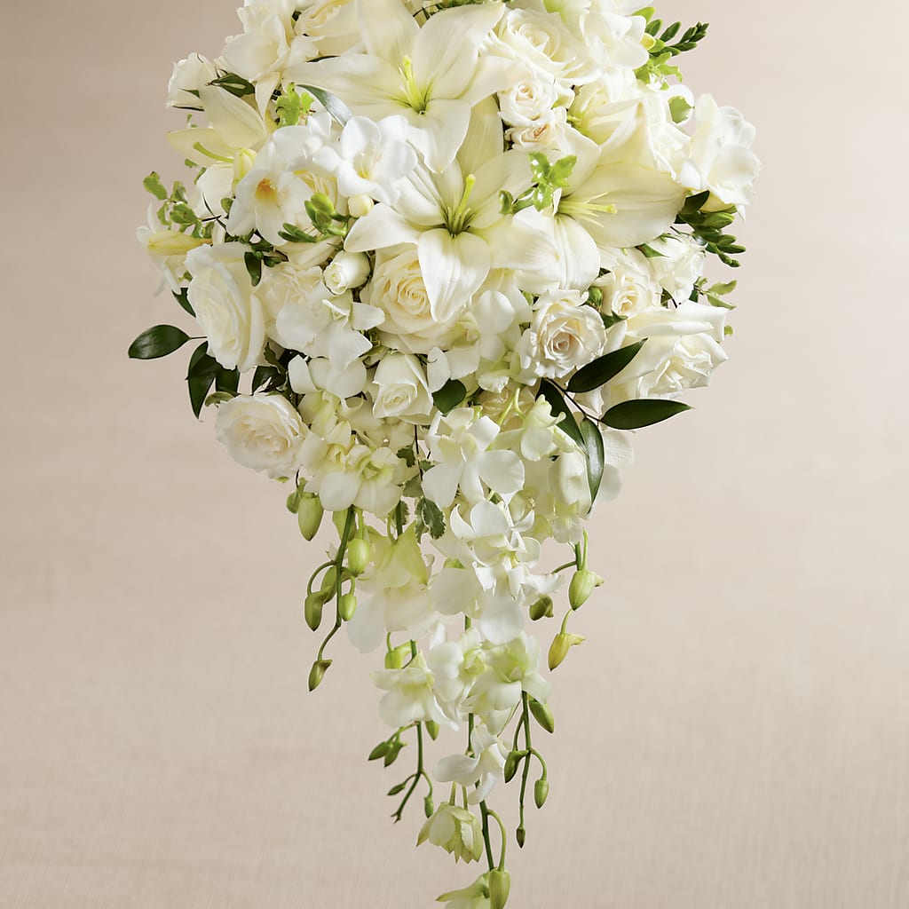 White Wonders Bouquet – Secret Garden Atx, Hutto TX
