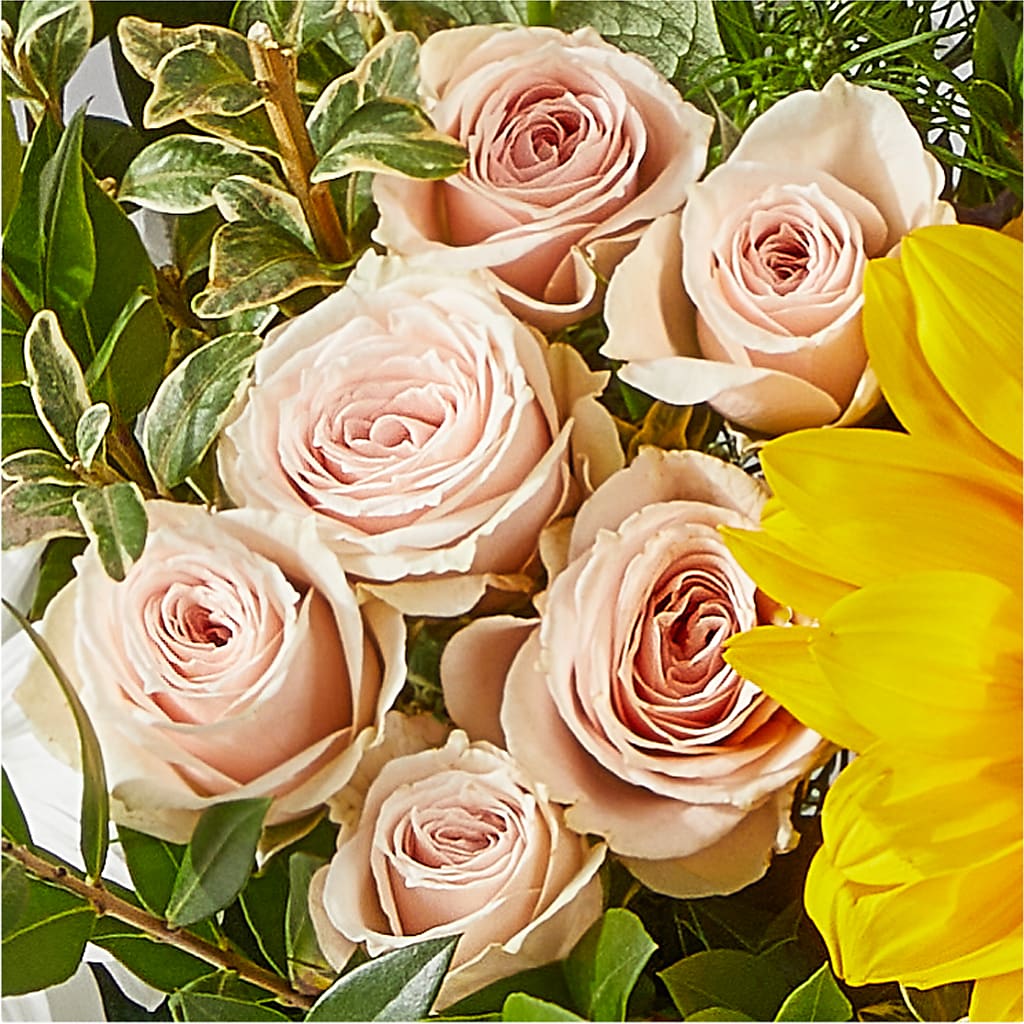 The Good Life Bouquet –  Secret Garden Atx, Hutto TX
