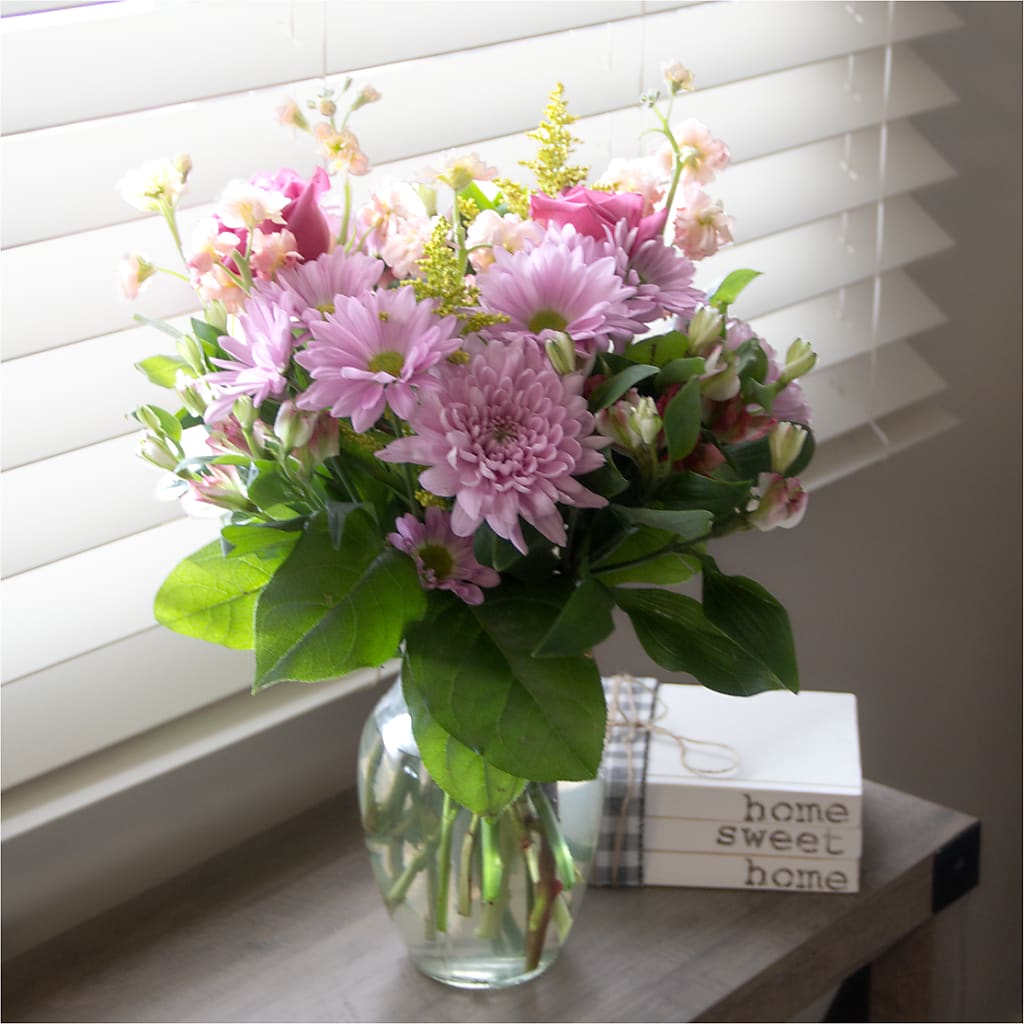Pastel Tradition - A Florist Original –  Secret Garden Atx, Hutto TX