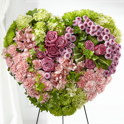 Heartwarming Standing Heart –  Secret Garden Atx, Hutto TX