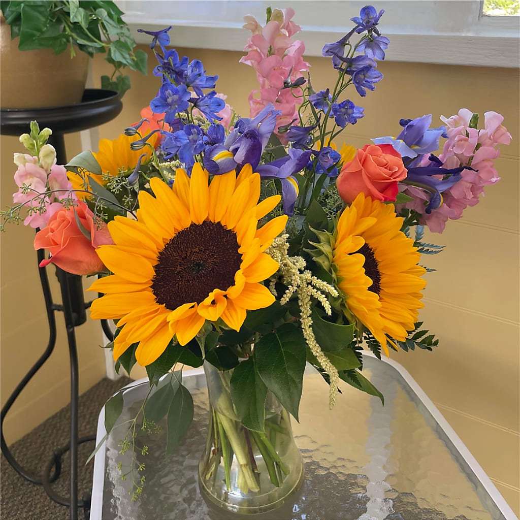 Rays of Life Bouquet –  Secret Garden Atx, Hutto TX