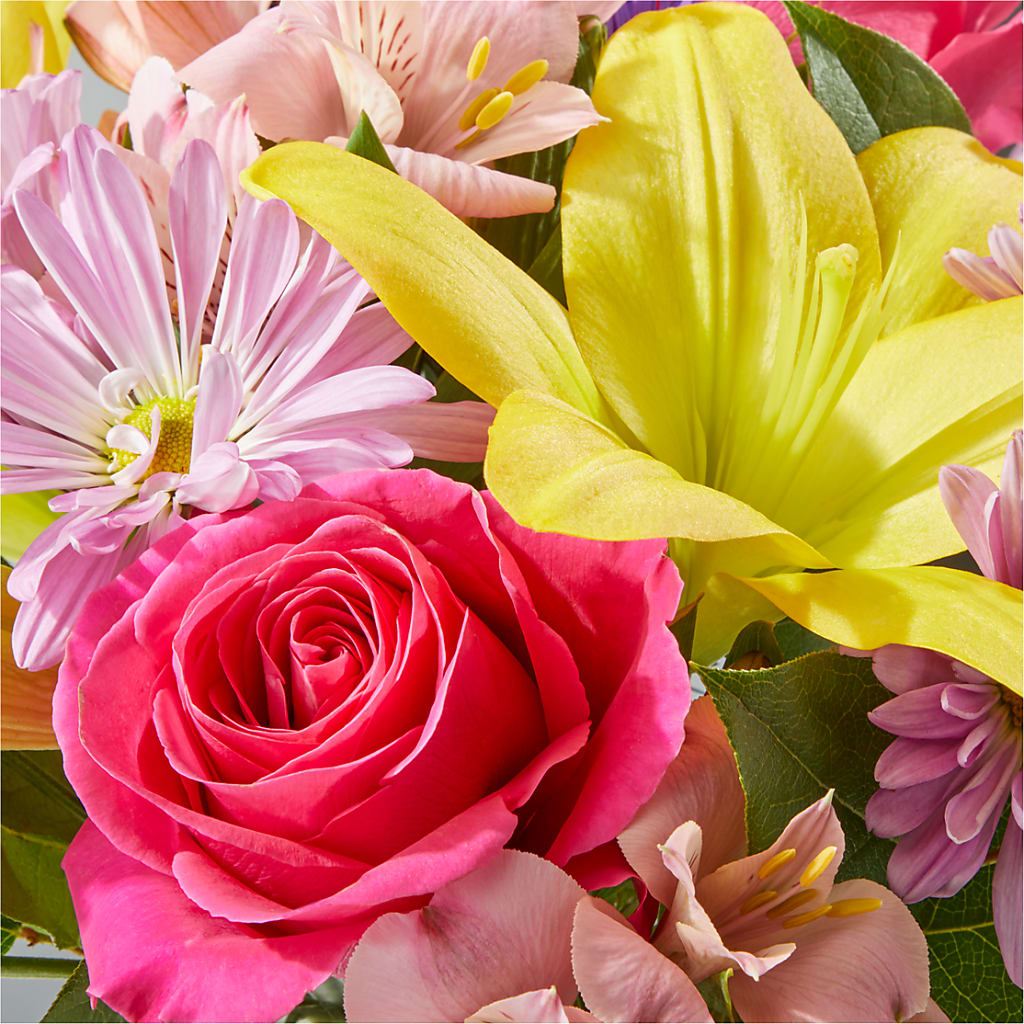 Sprinkles Bouquet –  Secret Garden Atx, Hutto TX