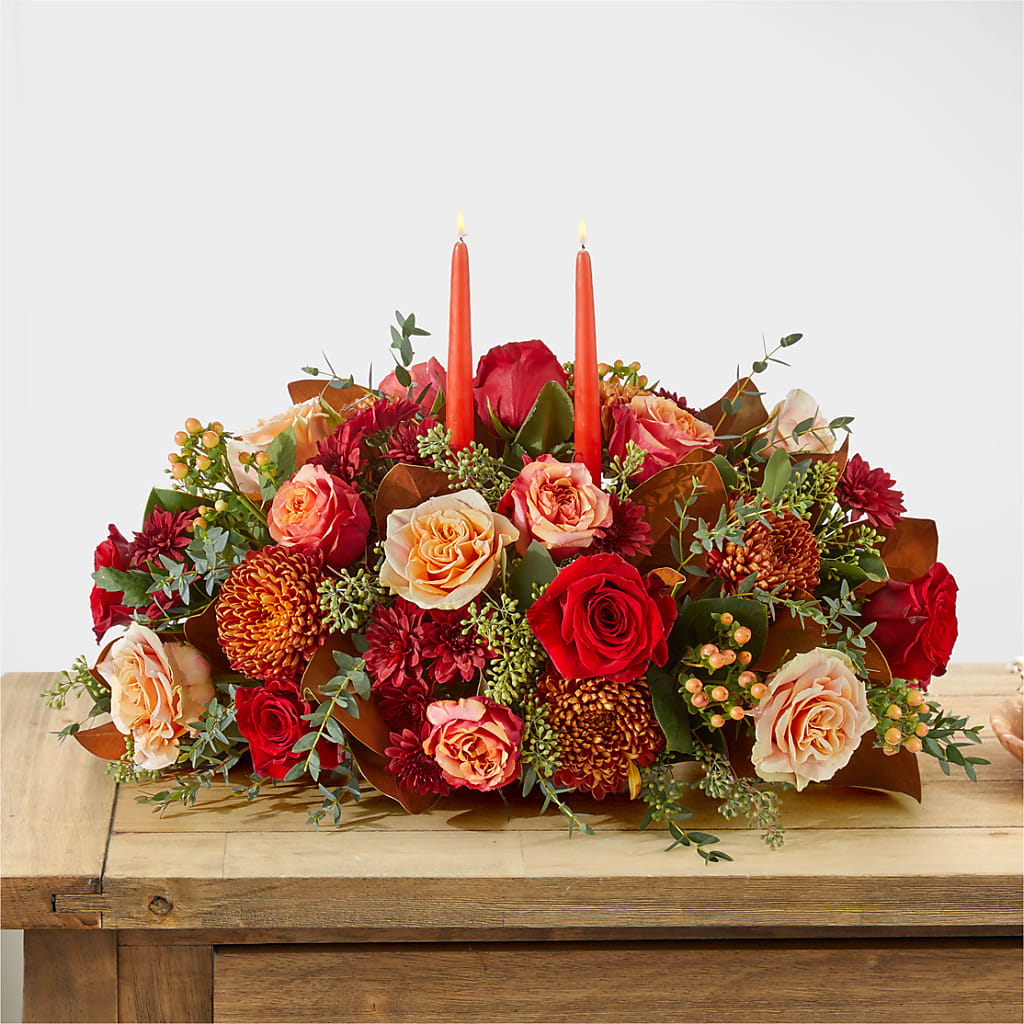Gather Near Centerpiece –  Secret Garden Atx, Hutto TX